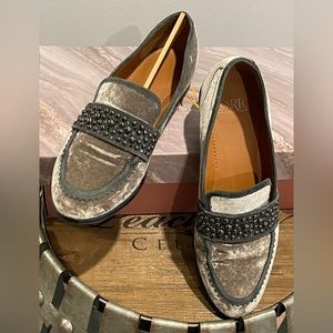 Franco Sarto A-Johanna Velvet Loafers with Studs in Nimbus Grey Size 6.5